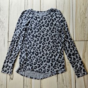 Cuddl Duds Cheetah top (XS)